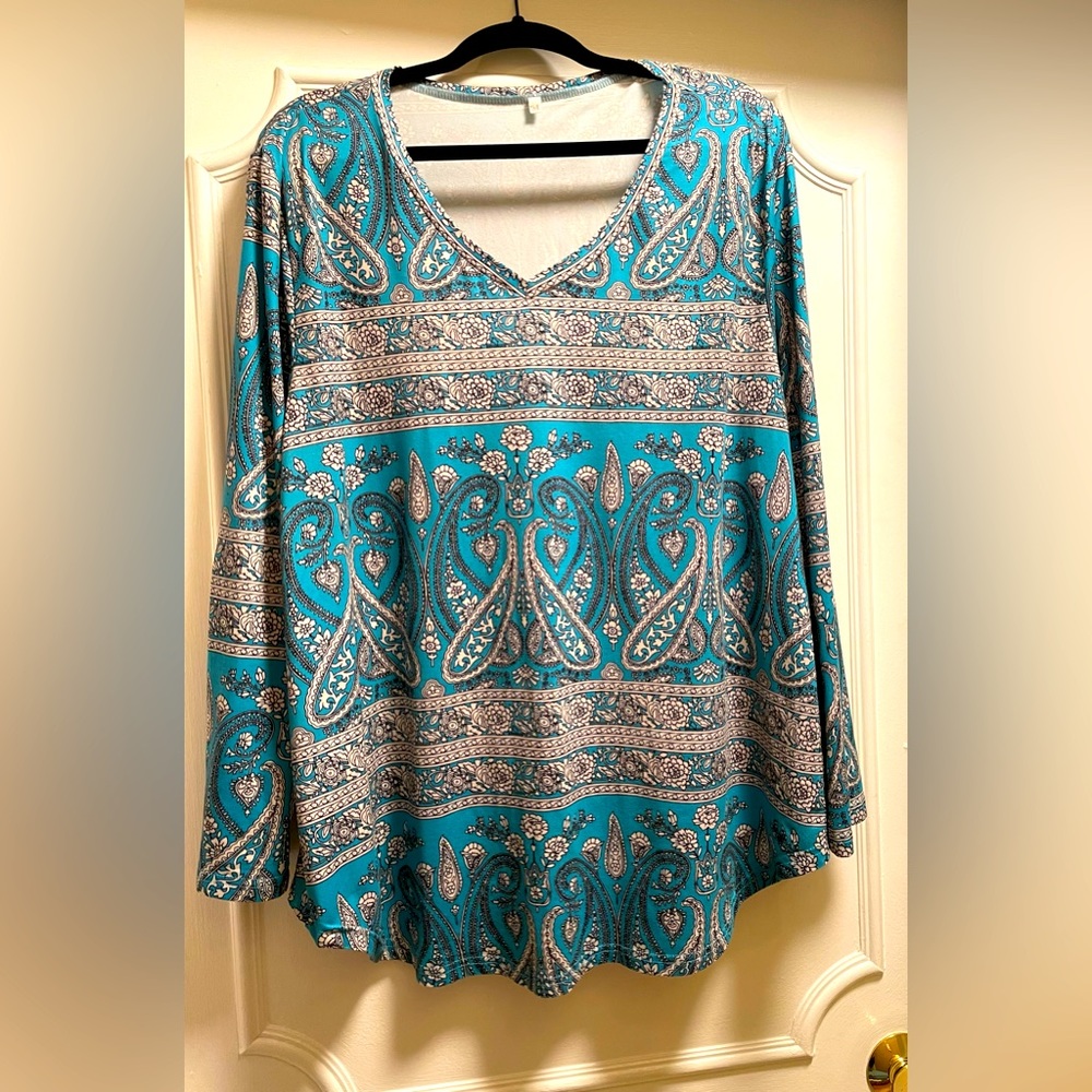 COPY - Women’s long sleeve top